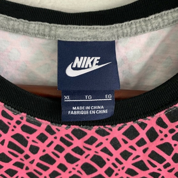 Nike XL *RUNS SMALL* Retro Look JUST DO IT Tank - Picture 3 of 6